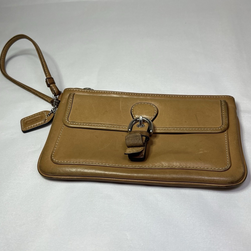 Vintage Coach Wristlet Carmel Leather Silver Hardwear Tag Wallet Butter Camel